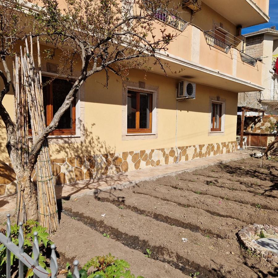 Appartamento Casa Vostra Bosa Exteriör bild