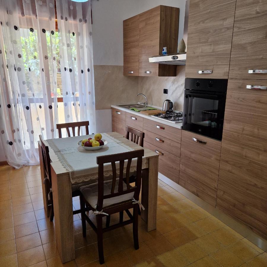 Appartamento Casa Vostra Bosa Exteriör bild