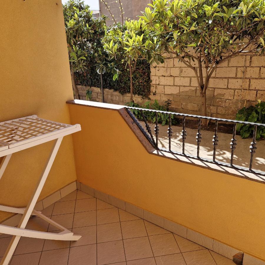 Appartamento Casa Vostra Bosa Exteriör bild